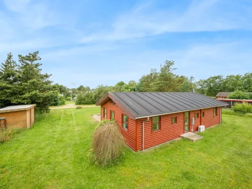 "Silvia" - 300m to the Fjord