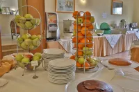 Hotel le Mimose - breakfast