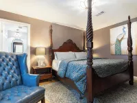 The August Inn Hotel di Spring