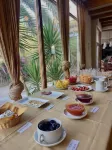 Hosteria Suiza - 3-Star