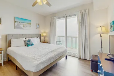 Seychelles Beach Resort 1705 Отели рядом с достопримечательностью «Blue Gravity»