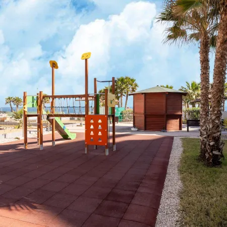 Modern Coastal Gem, Torrevieja Отели в г. Пунта Прима