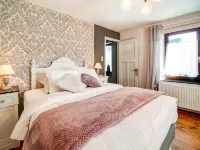Holiday Home in Lierneux with Garden - Wifi