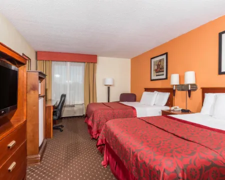 Days Inn & Suites by Wyndham Bloomington/Normal IL Hotels in Bloomington
