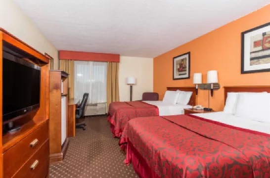 Days Inn & Suites by Wyndham Bloomington/Normal IL Hoteles en 