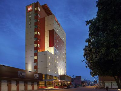 Ibis Imperatriz