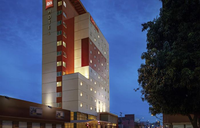 Ibis Imperatriz