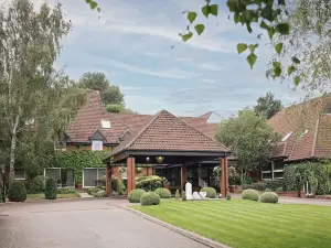 Cbh Donnington & Co (Formerly Donnington Valley Hotel)
