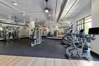Lofts at Weston Lakeside by Landing - 4 Sao