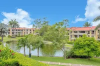 New! Chic & Unique: 1Br + Office, Patio, A/C,  Pools/2 Jacuzzis, Gym, Parking Hotels in Rio Oro