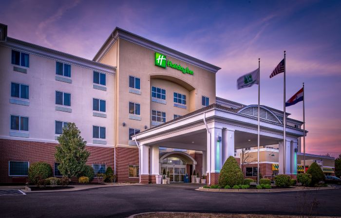 Holiday Inn POPLAR BLUFF by IHG