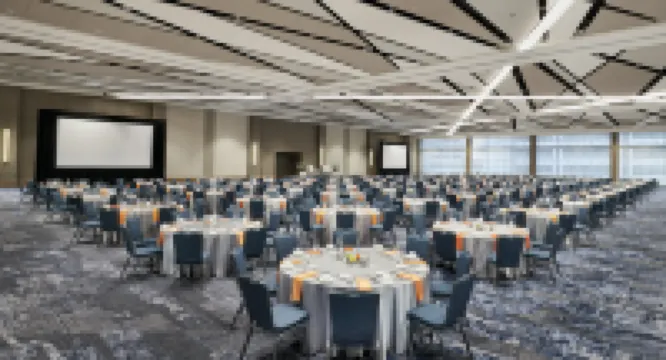 ฮิลตัน ดาวน์ทาวน์คลีฟแลนด์ โรงแรมในคลีฟแลนด์