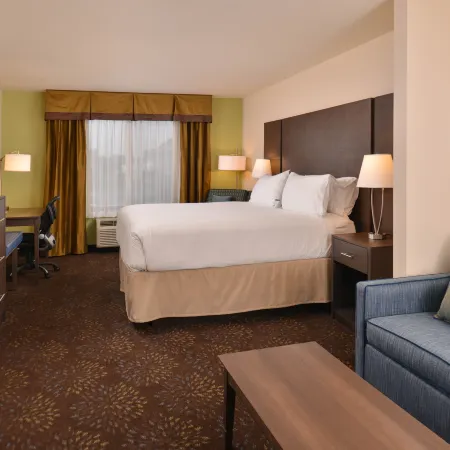 Holiday Inn Express & Suites DEARBORN SW - DETROIT AREA by IHG