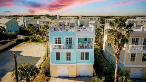 Sea Shell by AvantStay Breezy Beachside Getaway w Rooftop Deck 6 BRs