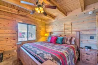 Pet-Friendly Cloudcroft Cabin Walk to Shop, Food - Kæledyr tilladt