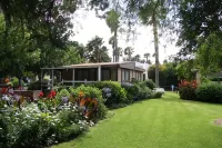 Montagu Springs Resort - Parkplatz