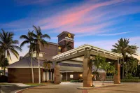 La Quinta Inn & Suites by Wyndham Miami Airport West ドラールのホテル