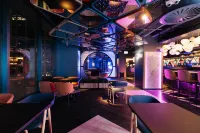 Yotel Glasgow - Barer