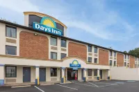 Days Inn by Wyndham Dumfries Quantico - Wifi