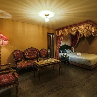 Maire Hotel โรงแรมใกล้เทเฮรันโร