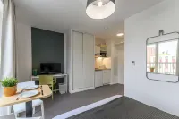 Student Factory Paris - Universeine Hotels in Saint-Denis