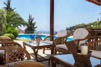 Stafylos Suites & Boutique Hotel - 3-Star