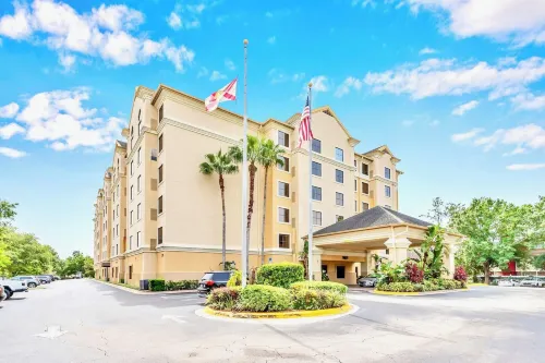 1BR Apartment Close to Disney w Pool and Hot Tub!