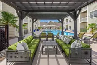 Landing Apartments - Indian Trail