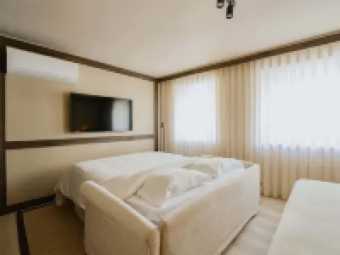 Raibu Ghent Hotels in Ghent