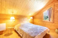 Mountain Chalet in Saint-jean-d'arves - Hytter
