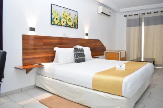 피에스타  호텔