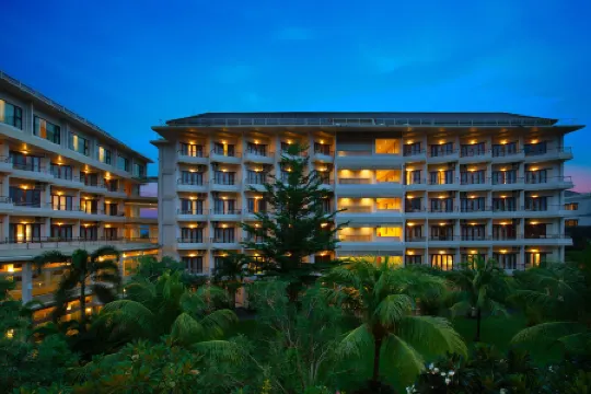 Lombok Raya Hotel