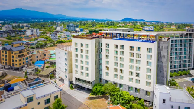 韋斯通首峰飯店