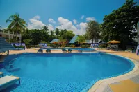 Protels La Plage - Resorts