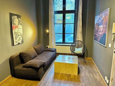 Beautiful apartment in the trendy Ottensen district near the S-Bahn
