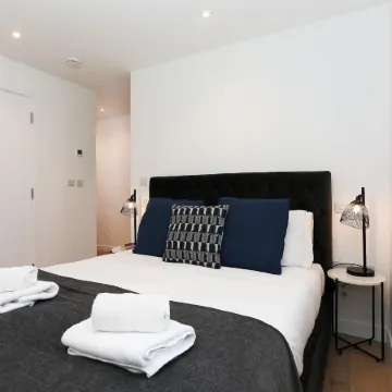 Chapel - Central Studio Apartment