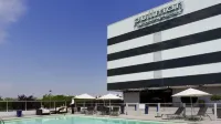 Pullman Bordeaux Lac - Pools