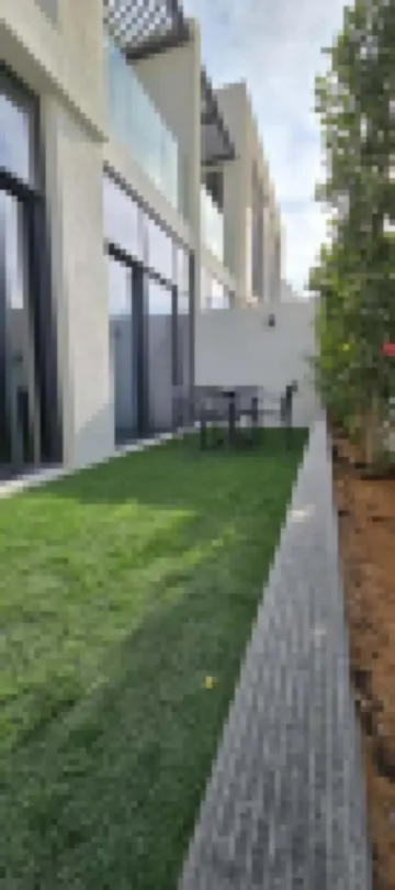 Impressive townhouse in Al Danah Bay Hotels in 