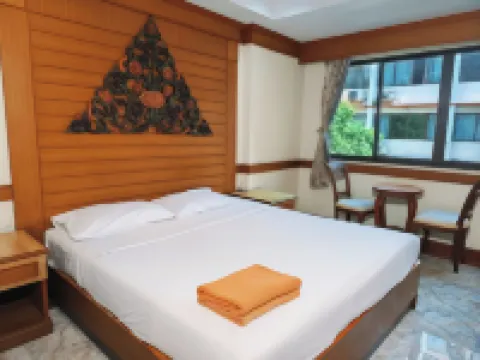 Dream Hotel Pattaya Hotels near Bali Hai Pier