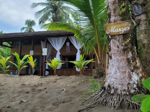 Ecohotel Bahía Terco