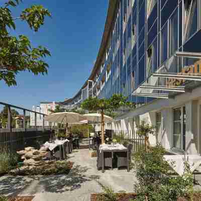Hotel Banana City Winterthur Hotel Exterior