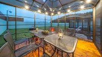 Geochang Grape Pension - مبيت وإفطار
