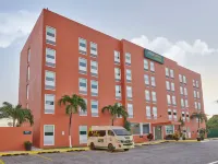 City Express Junior by Marriott Cancun Hotels near Float Fun Cancún