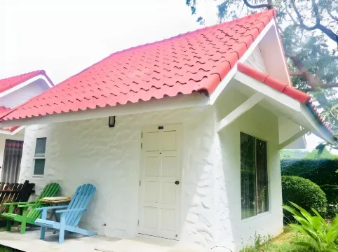 Bayview Beach Resort