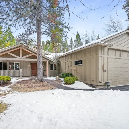 20 Red Cedar 3 Bedroom Home