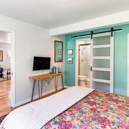 Downtown Ouray Apt w/ River & Mountain Views!