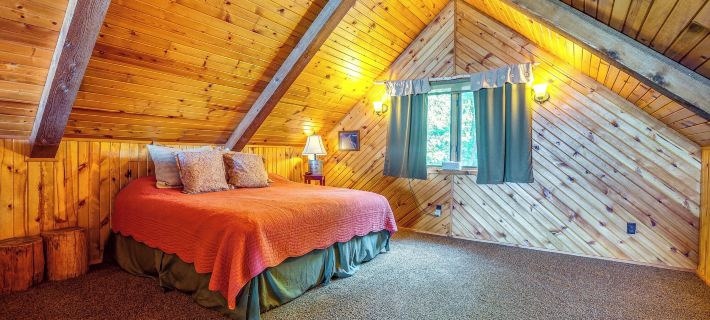 Lakefront Townsend Cabin w/ Fire Pit, Private Dock Hotels in Oconto County
