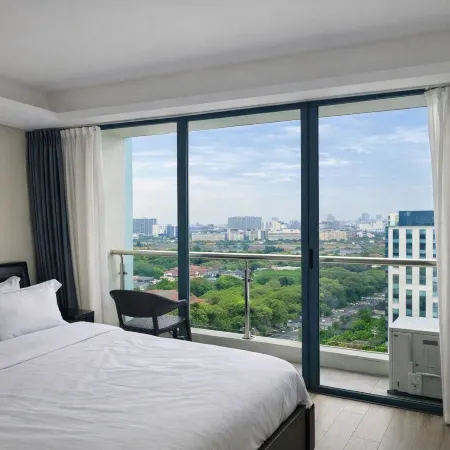 L.Condotel(Imperial Plaza Residence)