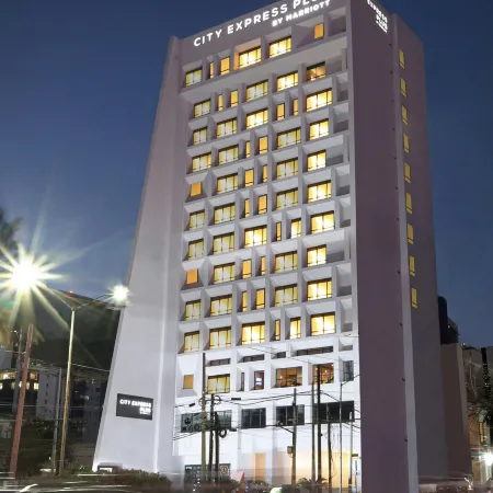 City Express Plus by Marriott Monterrey Galerias