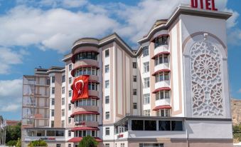 Tiryandafil Otel